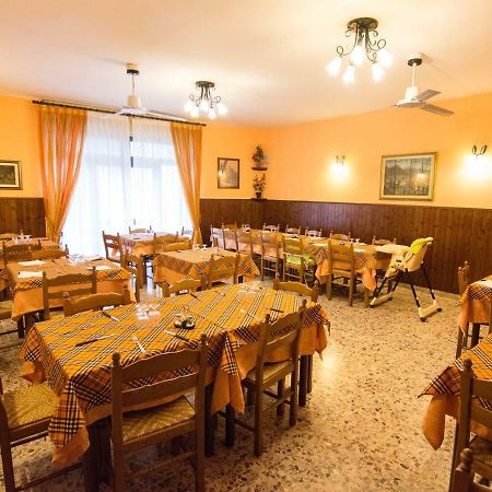 Cantarana Otel Sesta Godano Dış mekan fotoğraf